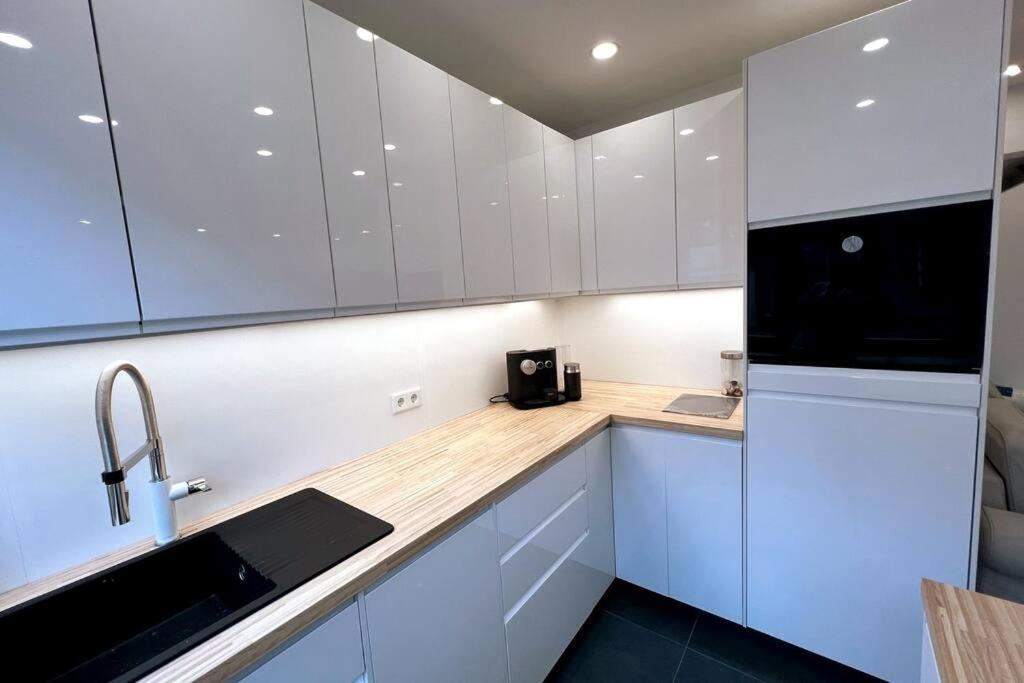 נירנברג Lovely Flat Relax Near City Center מראה חיצוני תמונה